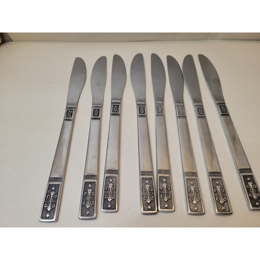 8 Interpur Cortina Japan Stainless Steel Dinner Knives Fleur De Lis Blackened